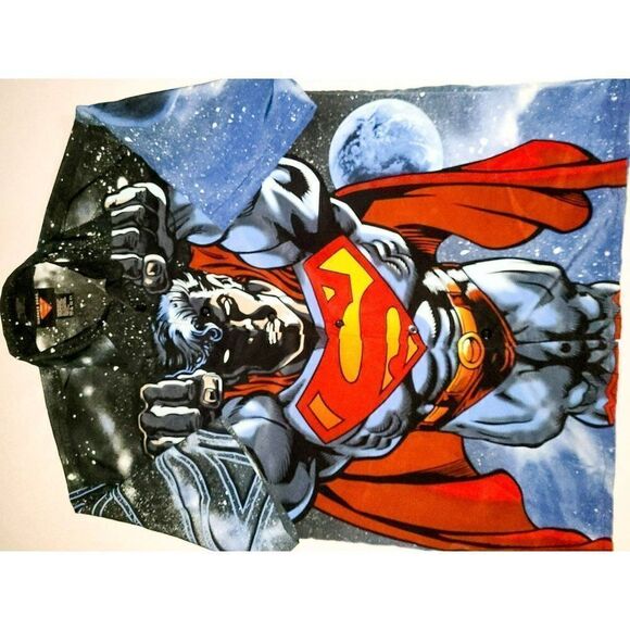 Mens Short Sleeve Superman Button Down Shirt - Picture 3 of 5